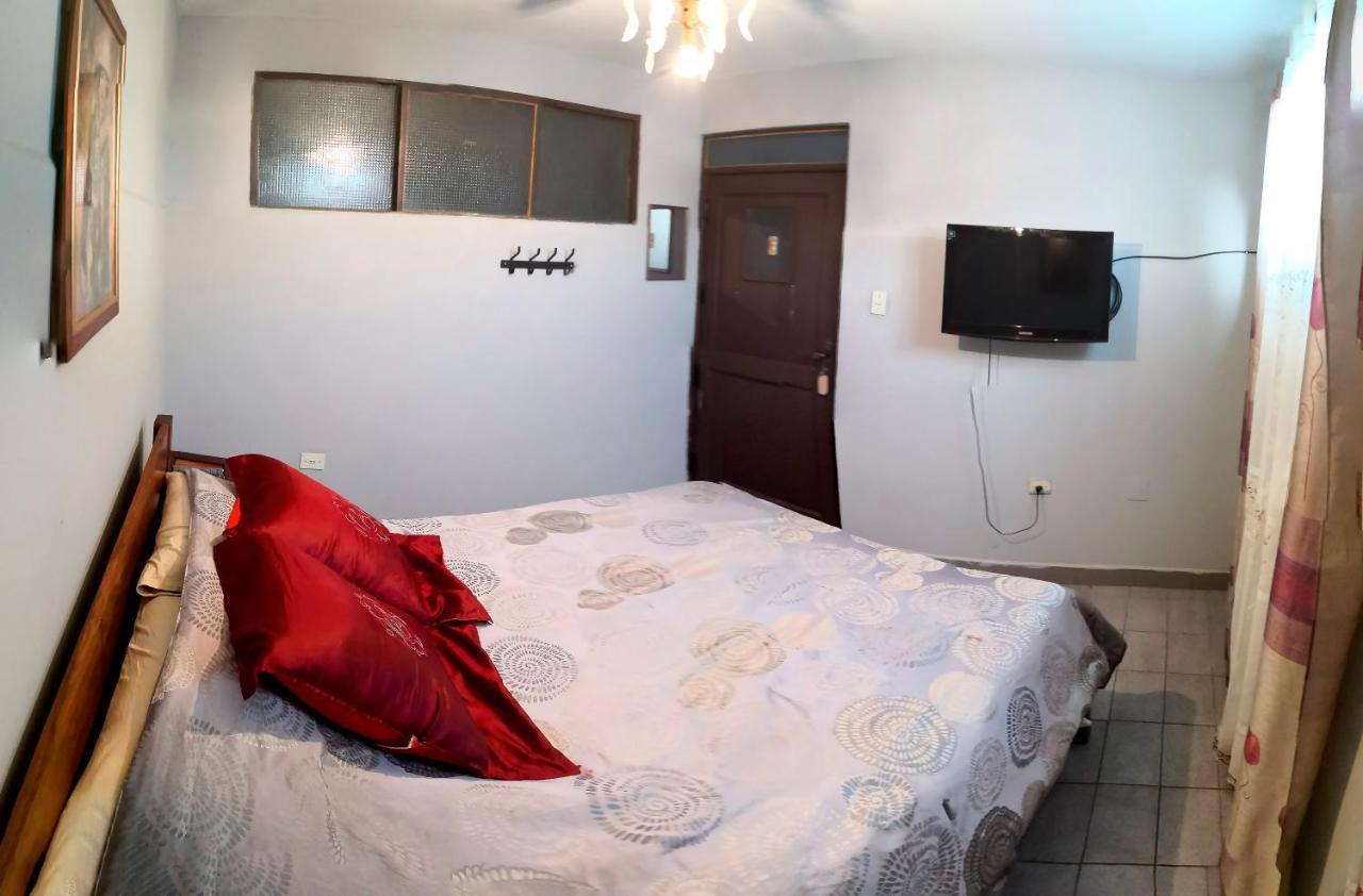 Casa Discreta Bed and Breakfast Cochabamba Buitenkant foto