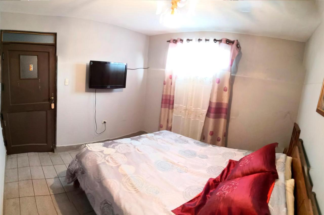 Casa Discreta Bed and Breakfast Cochabamba Buitenkant foto