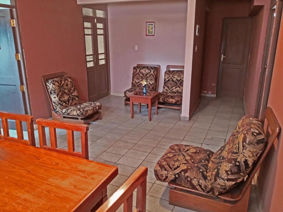 Casa Discreta Bed and Breakfast Cochabamba Buitenkant foto